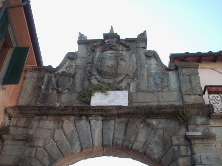 Arco di Trionfo lato esterno
