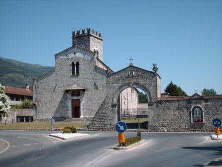  Camaiore, church of S.Pietro