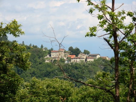 il piccolo borgo di Le Coste
