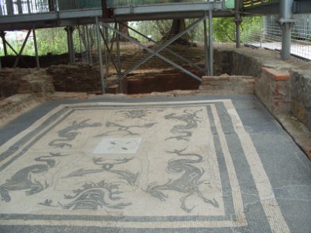 Il mosaico della villa romana di Massaciuccoli