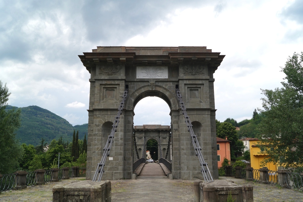 Bridge of the chain