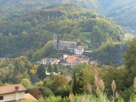 Il castello sorgeva intorno alla chiesa