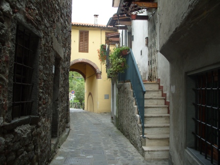 La porta del castello detta "Il Portello"