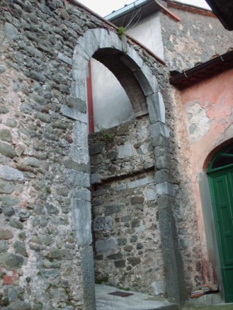 Porta Mezzana